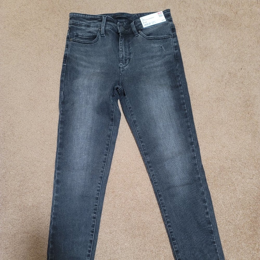 Uniqlo Black/Gray  Ultra Stretch Jeans size 26